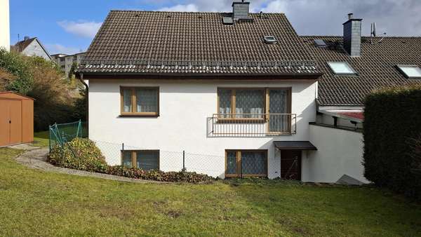 Rückansicht Rückansicht - Doppelhaushälfte in 51647 Gummersbach mit 139m² kaufen