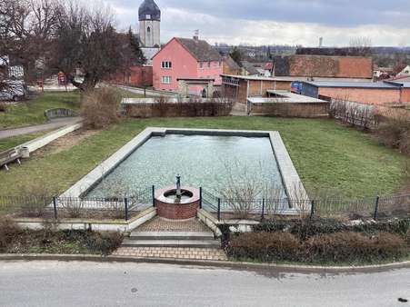 Ausblick - Zwangsversteigerung Einfamilienhaus in 99518 Bad Sulza mit 216m² kaufen