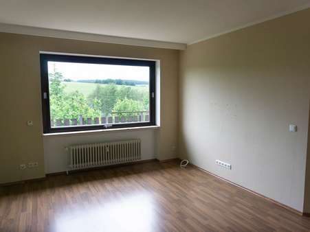 Bild-3 - Wohnung in 65529 Waldems mit 183m² kaufen
