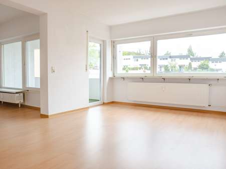 Wohnen - Etagenwohnung in 65232 Taunusstein mit 93m² kaufen