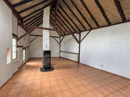 Zimmer - Einfamilienhaus in 65329 Hohenstein-Breithardt mit 151m² kaufen