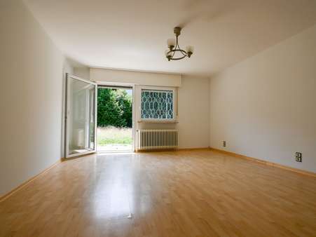 Schlafen Schlafen - Einfamilienhaus in 65205 Wiesbaden mit 120m² kaufen