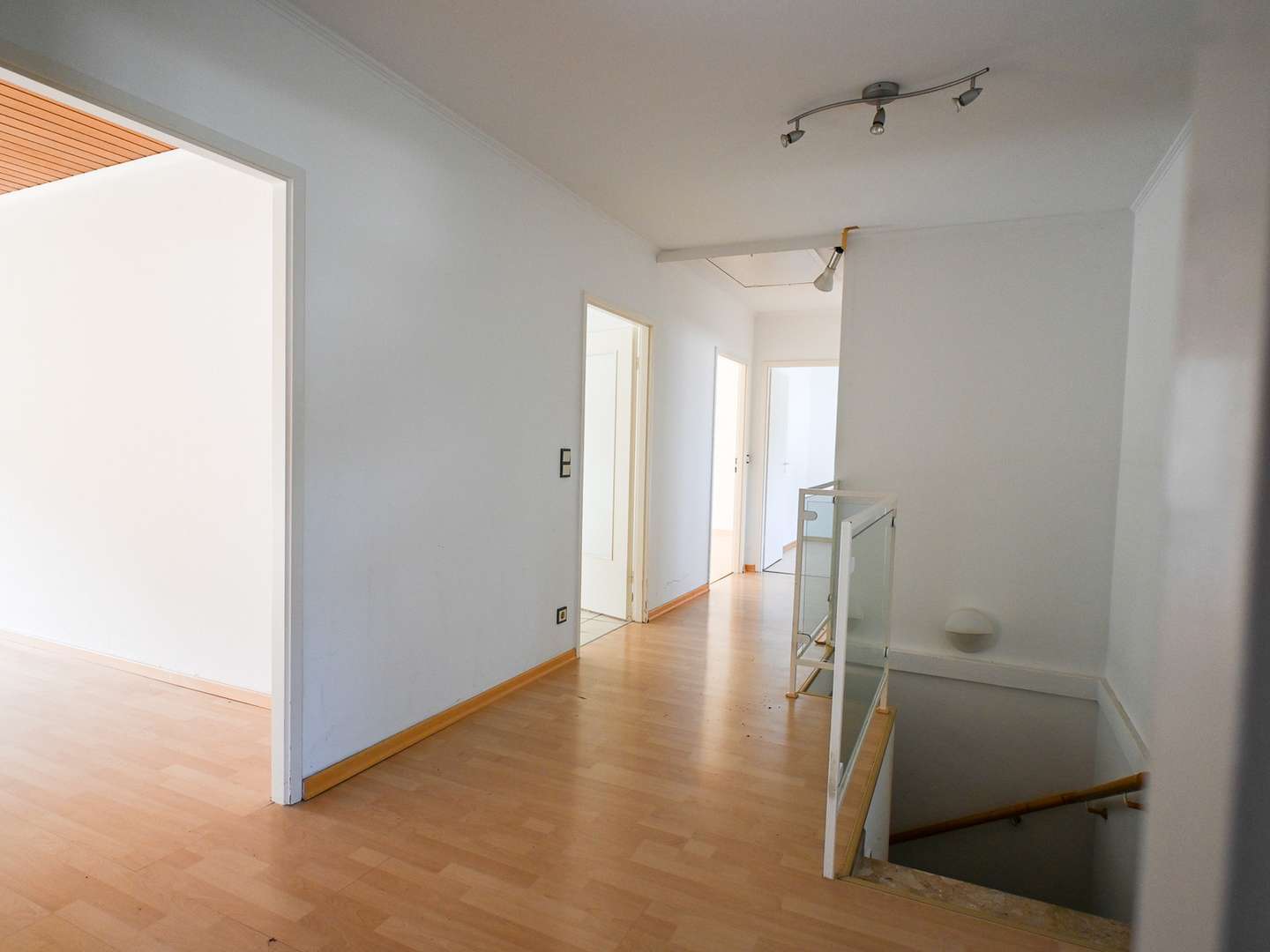 Eingang Eingang - Einfamilienhaus in 65205 Wiesbaden mit 120m² kaufen