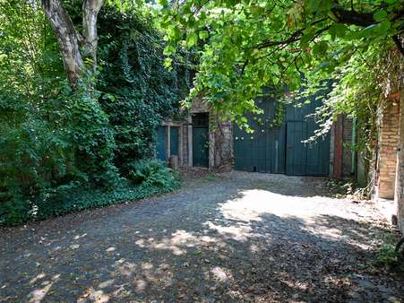 Hof Hof - Einfamilienhaus in 65203 Wiesbaden mit 91m² kaufen