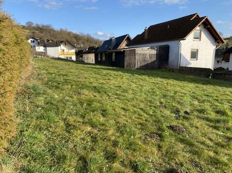 Bild-3 - Grundstück in 65326 Aarbergen mit 1000m² kaufen