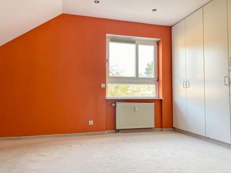 IMG_3979.jpg - Dachgeschosswohnung in 65191 Wiesbaden mit 147m² kaufen