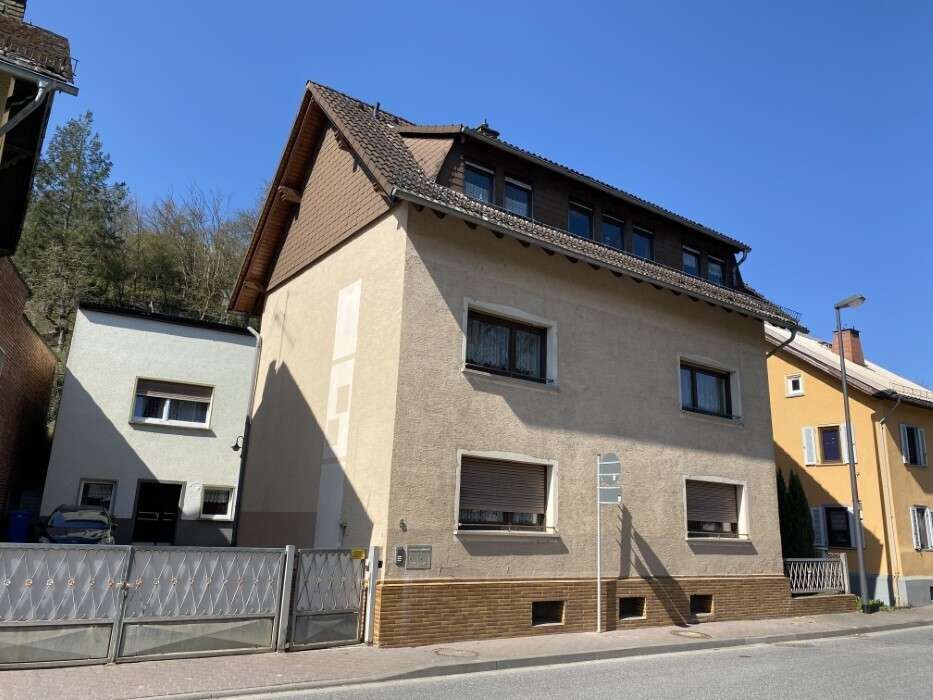 Bild-0 - Einfamilienhaus in 65326 Aarbergen mit 239m² kaufen