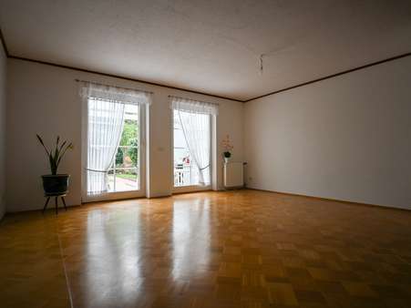 Wohnzimmer Wohnzimmer - Reihenmittelhaus in 65239 Hochheim am Main mit 115m² kaufen
