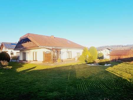 Haus und Garten.JPG - Einfamilienhaus in 56412 Boden mit 170m² kaufen