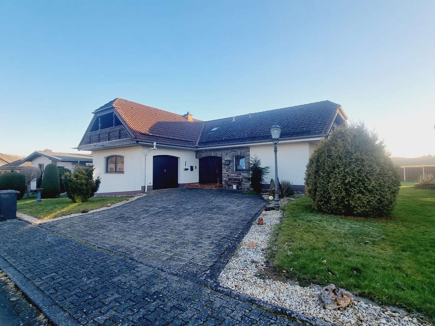 Komplettansicht.JPG - Einfamilienhaus in 56412 Boden mit 170m² kaufen