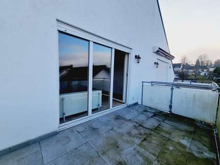 Balkon Balkon - Dachgeschosswohnung in 56203 Höhr-Grenzhausen mit 50m² kaufen