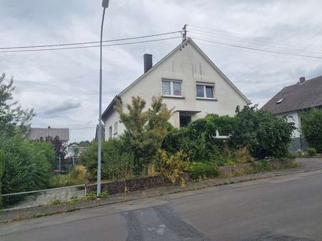 Hausunterseite - Einfamilienhaus in 56271 Mündersbach mit 115m² kaufen