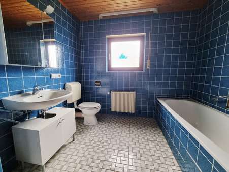 Badezimmer EG Badezimmer EG - Einfamilienhaus in 56459 Kaden mit 150m² kaufen