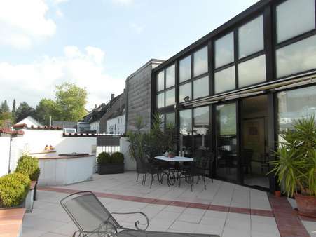 Terrassenansicht - Haus in 56457 Westerburg mit 270m² günstig kaufen