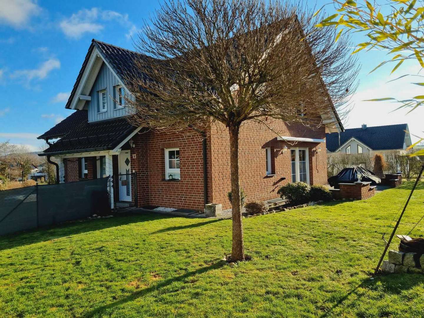 Haus und Garten - Einfamilienhaus in 56459 Guckheim mit 141m² günstig kaufen