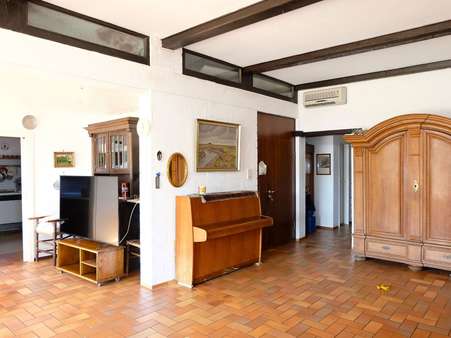 Empfangsbereich 1 - Villa in 67271 Battenberg mit 280m² kaufen