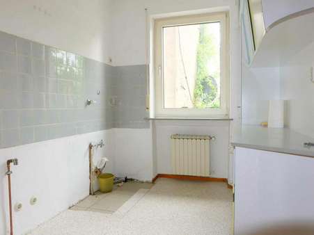 Küche EG - Doppelhaushälfte in 60439 Frankfurt mit 92m² kaufen