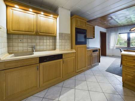 Küche - Haus in 61250 Usingen mit 240m² kaufen