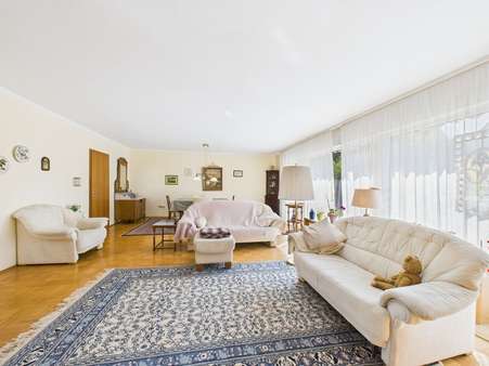 Wohn-Esszimmer OG 4 (2).jpg - Haus in 61273 Wehrheim mit 168m² kaufen