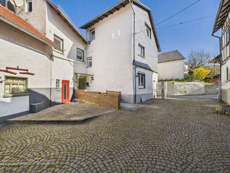 CAM03463G0 - Haus in 61276 Weilrod mit 143m² kaufen