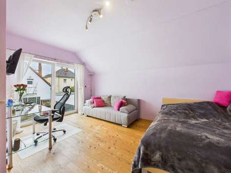 Kinderzimmer OG Kinderzimmer OG - Mehrfamilienhaus in 61352 Bad Homburg mit 201m² kaufen