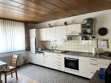 Küche - Einfamilienhaus in 56357 Ruppertshofen mit 183m² kaufen