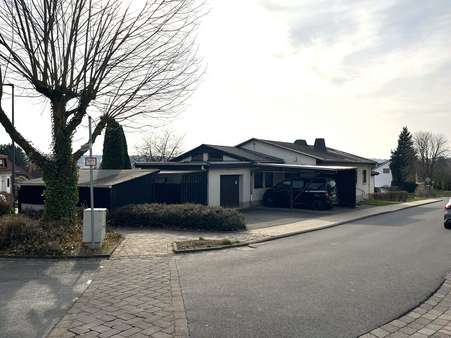 Ansicht - Einfamilienhaus in 56379 Singhofen mit 209m² kaufen