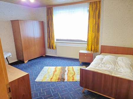 Zimmer - Einfamilienhaus in 65558 Burgschwalbach mit 200m² kaufen