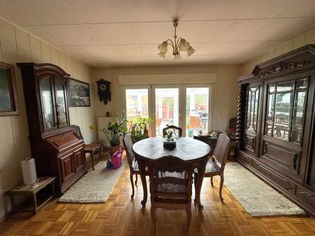 Esszimmer - Einfamilienhaus in 65582 Hambach mit 135m² kaufen