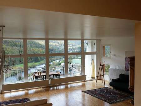 Wohnzimmer - Einfamilienhaus in 56377 Nassau mit 304m² günstig kaufen