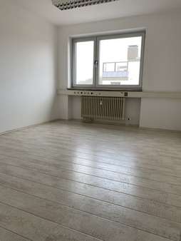 Bild-1 - Büro in 65232 Taunusstein mit 0m² mieten