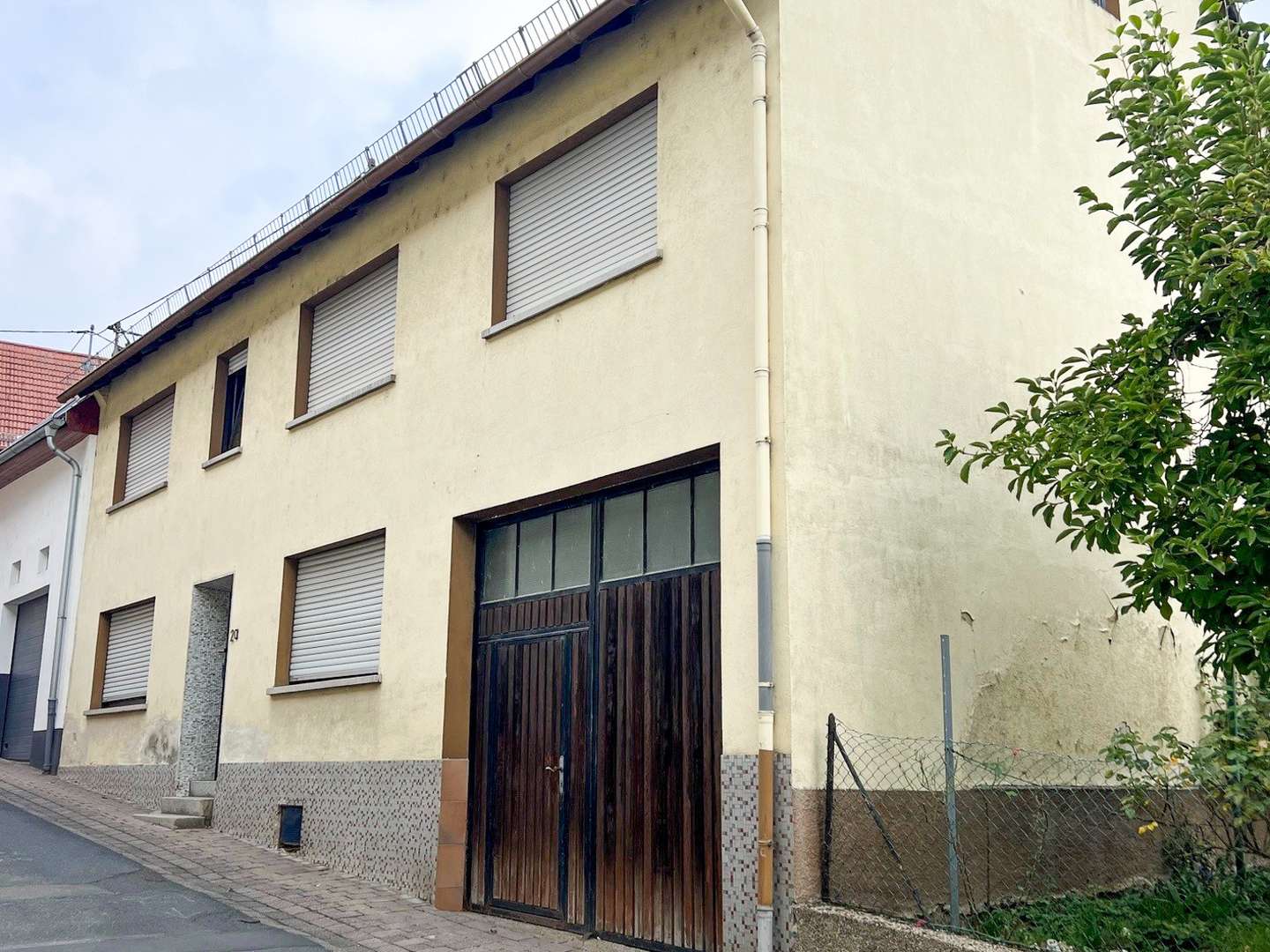 Außenansicht - Haus in 65375 Oestrich-Winkel mit 170m² kaufen