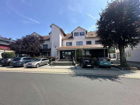 null - Service in 35260 Stadtallendorf mit 195m² kaufen
