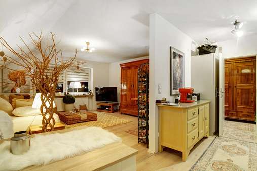 Blick vom Essplatz - Etagenwohnung in 81549 München mit 62m² kaufen