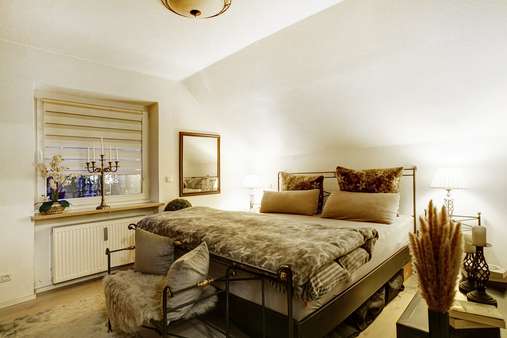 Schlafzimmer - Etagenwohnung in 81549 München mit 62m² kaufen