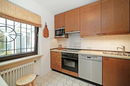 Einbauküche - Reiheneckhaus in 80999 München mit 132m² kaufen