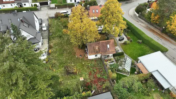 Attraktives Grundstück für zwei Stadthäuser – Familienfreundlich und individuell gestaltbar