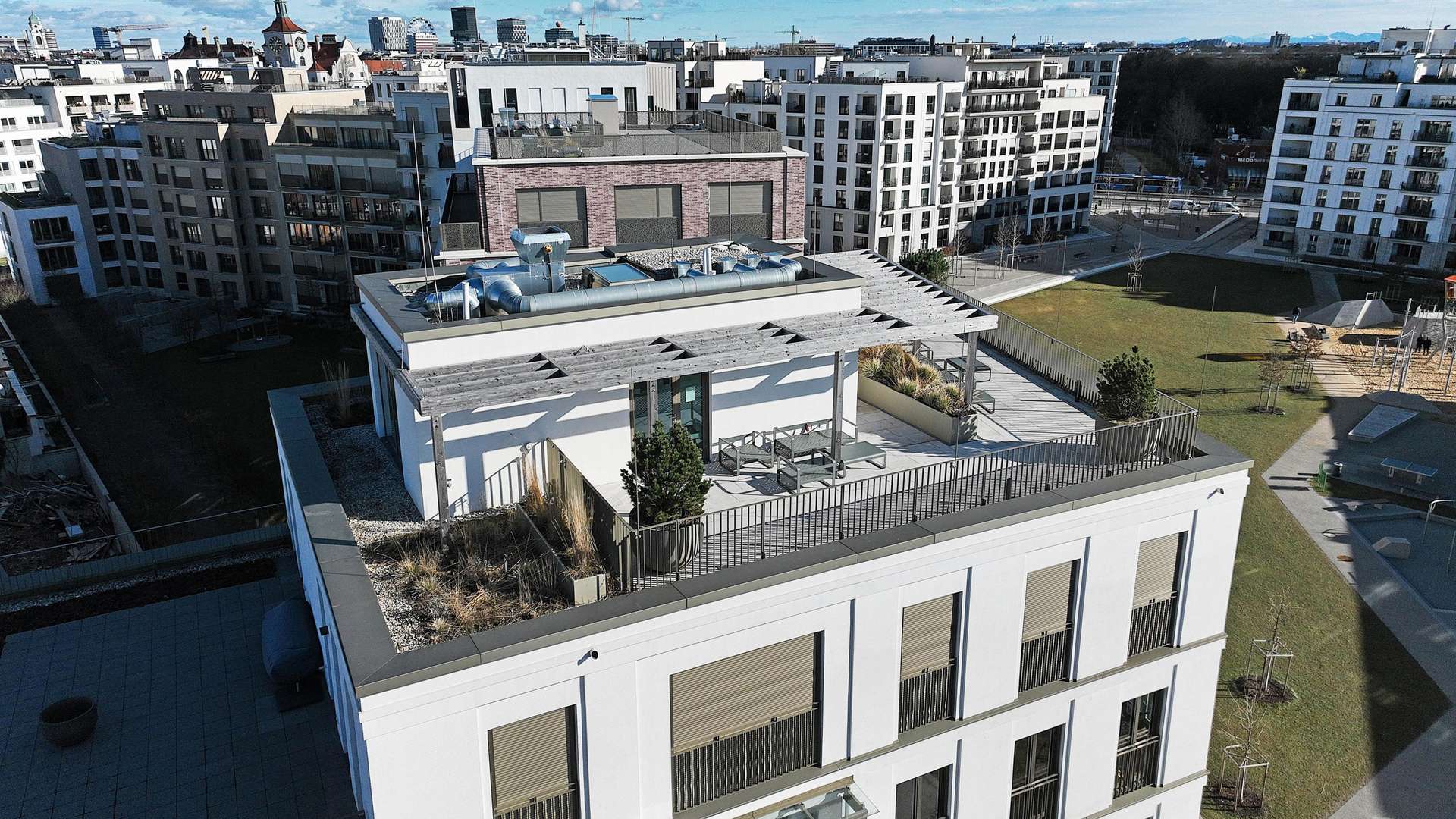 Dachterrasse - Erdgeschosswohnung in 81541 München mit 28m² kaufen