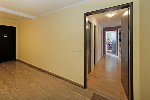 willkommen - Etagenwohnung in 81669 München mit 110m² kaufen