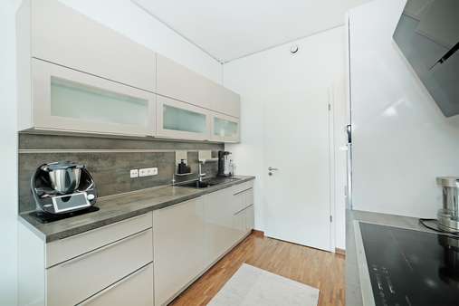 Einbauküche Einbauküche - Erdgeschosswohnung in 82256 Fürstenfeldbruck mit 101m² kaufen