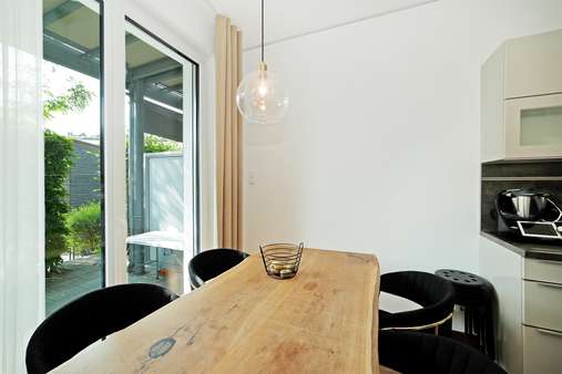 Essbereich - Erdgeschosswohnung in 82256 Fürstenfeldbruck mit 101m² kaufen