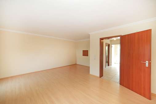 Wohn- / Essbereich - Reihenmittelhaus in 85238 Petershausen mit 117m² kaufen