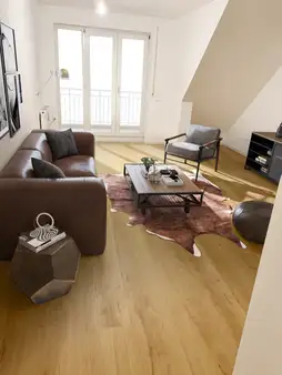 Licht. Luft. Leben – Charmante Maisonette mit Blick ins Grüne
