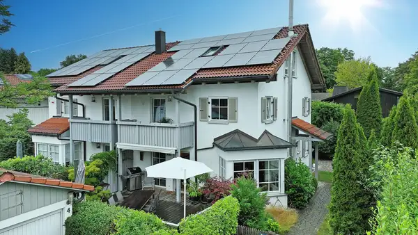 Großzügige familiengerechte Doppelhaushälfte im Süden von München - Oberhaching-Deisenhofen!