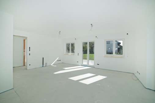 offene Gestaltung - Erdgeschosswohnung in 80999 München mit 100m² kaufen
