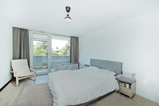 Schlafzimmer - Etagenwohnung in 81379 München mit 76m² kaufen