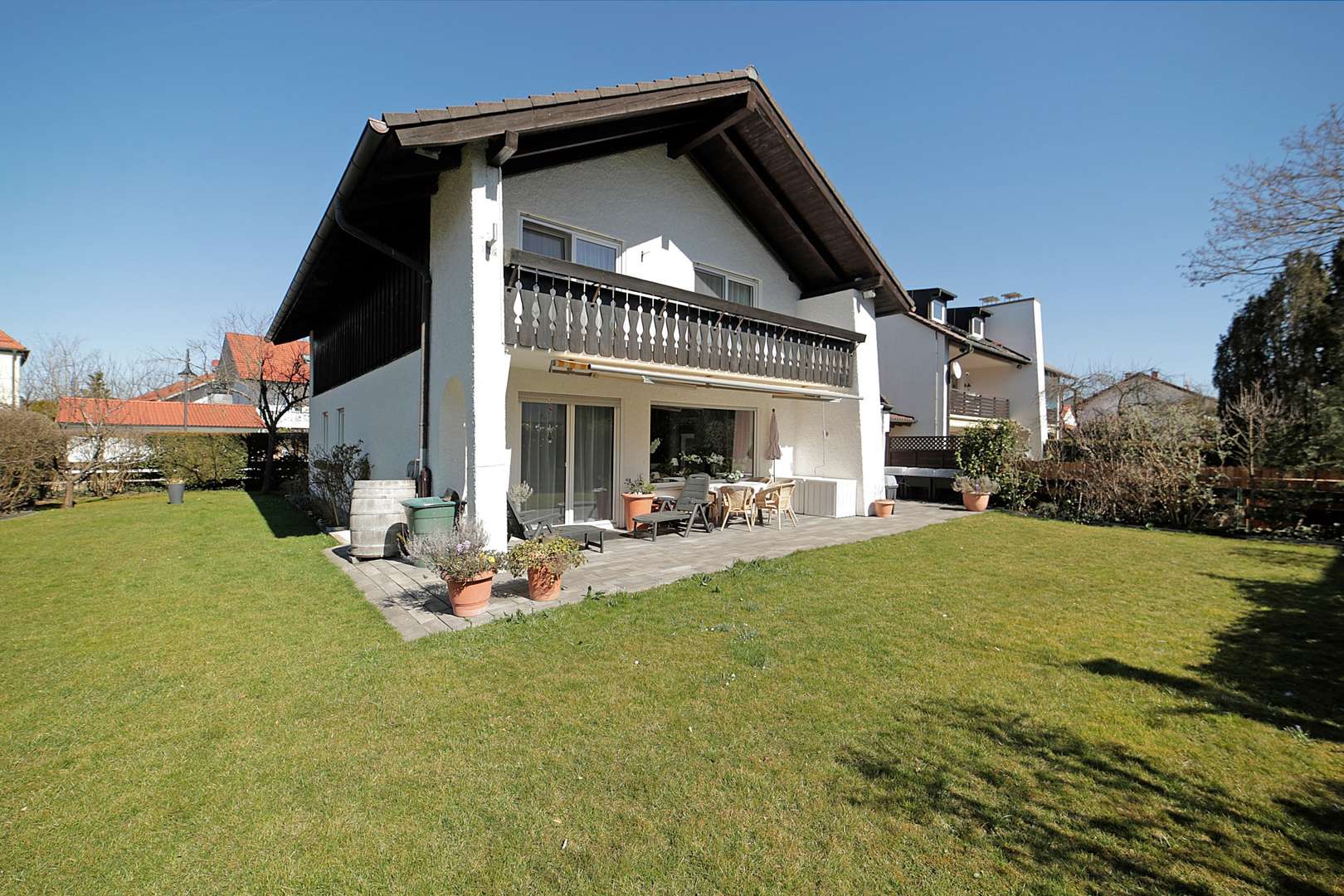 GARTEN  nicht nur ein "Handtuch" - Einfamilienhaus in 85649 Brunnthal mit 202m² kaufen