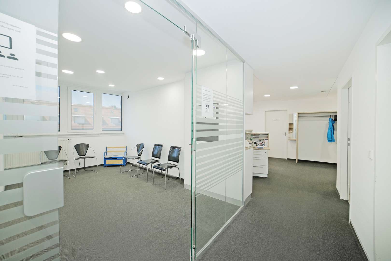 Wartezimmer - Büro in 81677 München mit 222m² kaufen