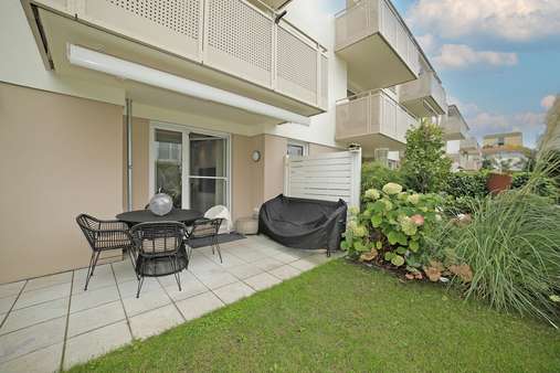 SOMMER WOHNZIMMER - Erdgeschosswohnung in 85579 Neubiberg mit 75m² kaufen