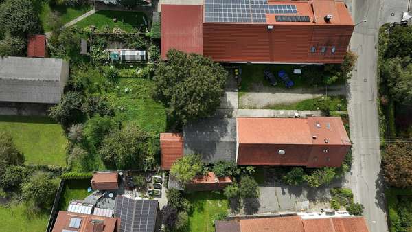 großer Garten viellleicht Baumhaus im Nussbaum großer Garten viellleicht Baumhaus im Nussbaum - Bauernhaus in 86931 Prittriching mit 130m² kaufen